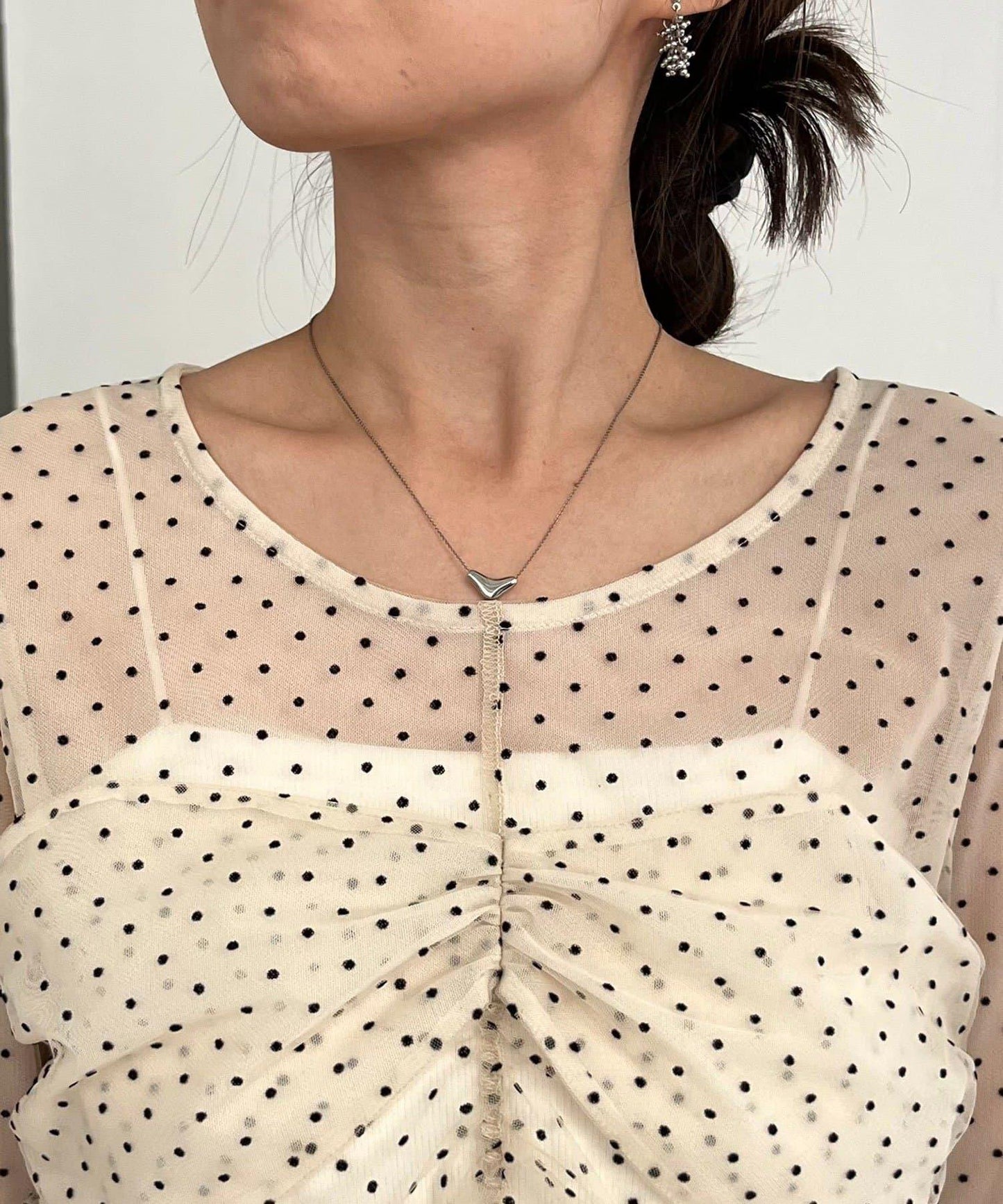 植絨波點設計 襯衫 再販款