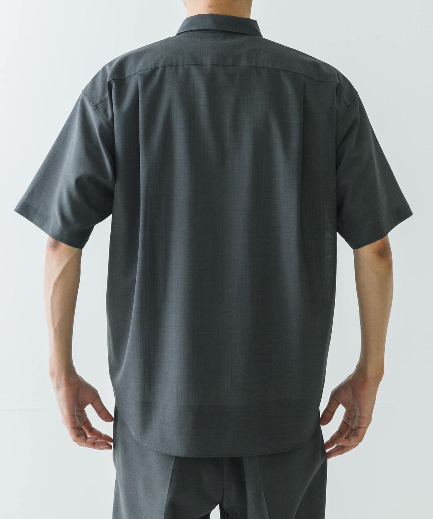 可水洗羊毛精紡短袖襯衫