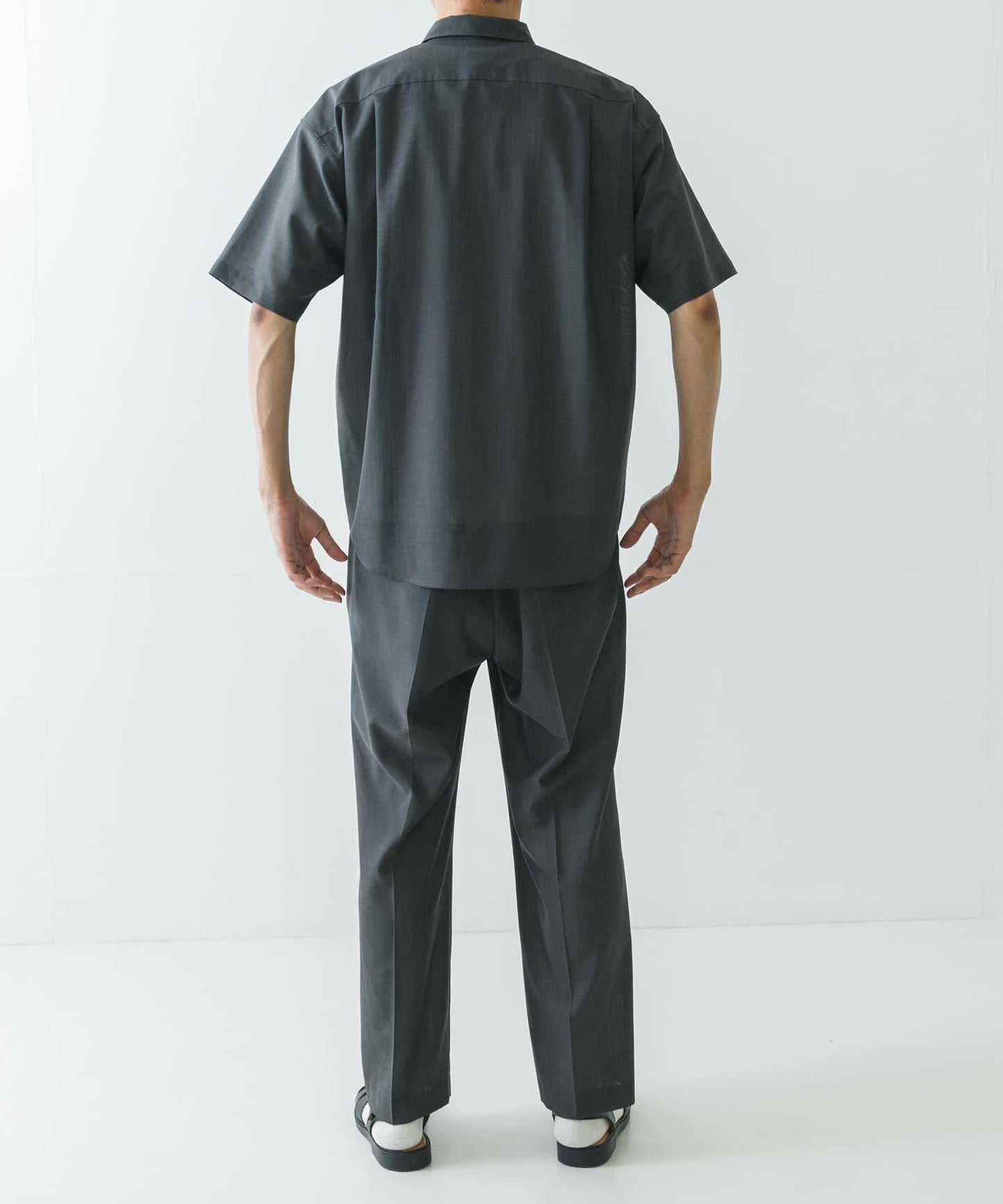 可水洗羊毛精紡短袖襯衫