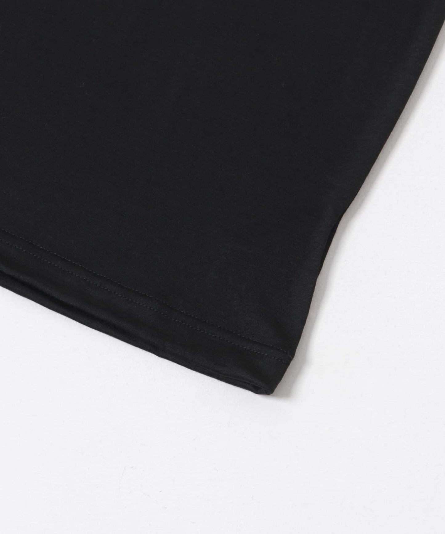 new basic 可水洗美麗諾羊毛短袖T恤