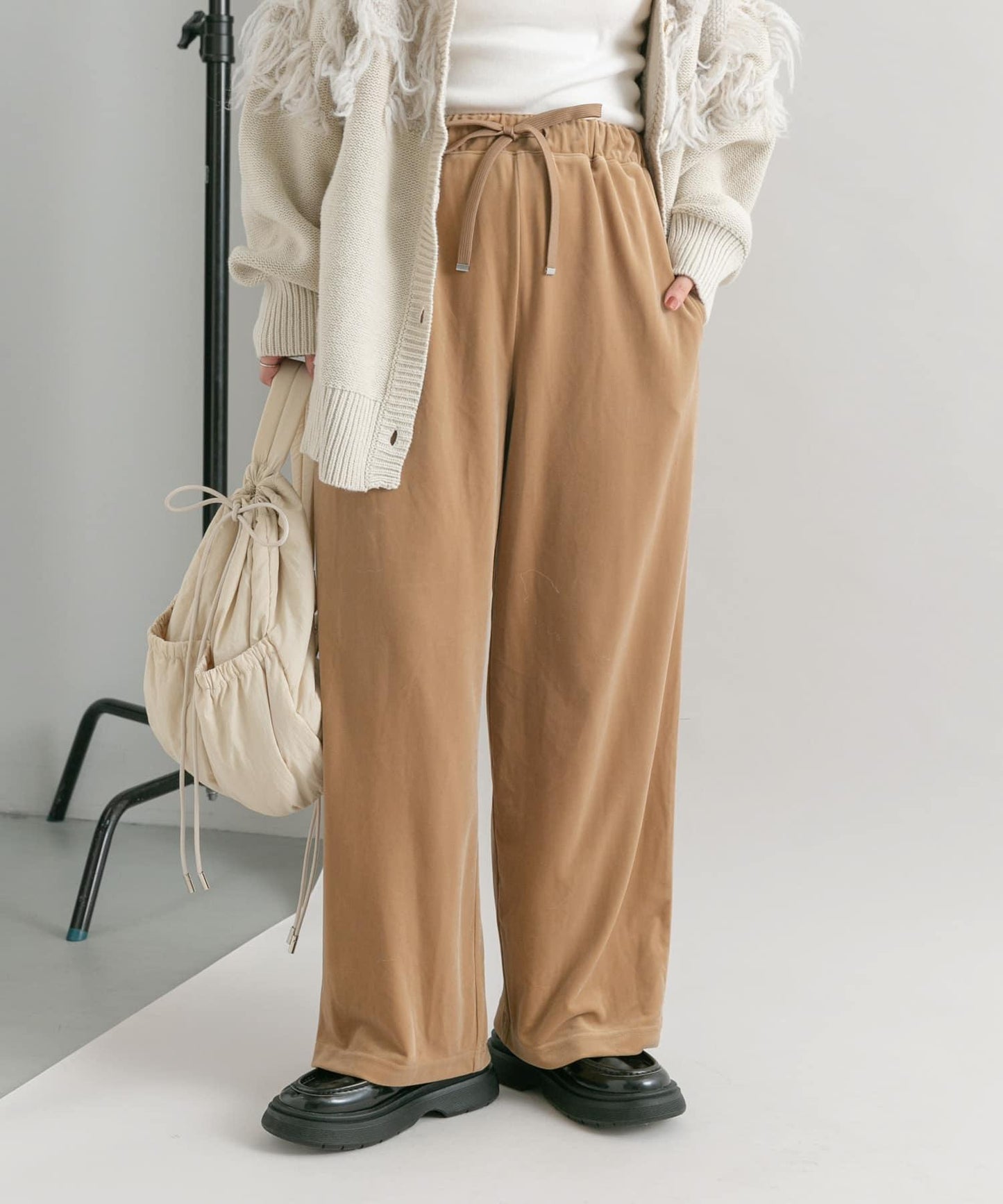 天鵝絨休閒長褲