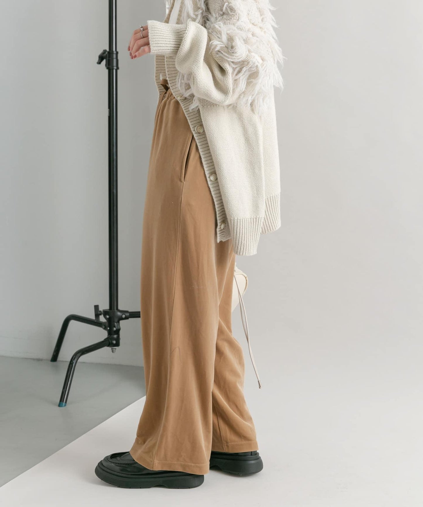 天鵝絨休閒長褲