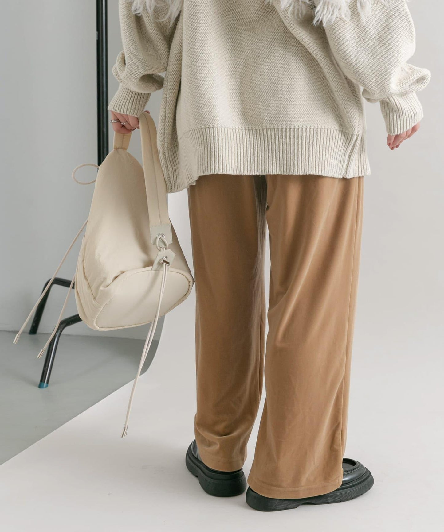 天鵝絨休閒長褲