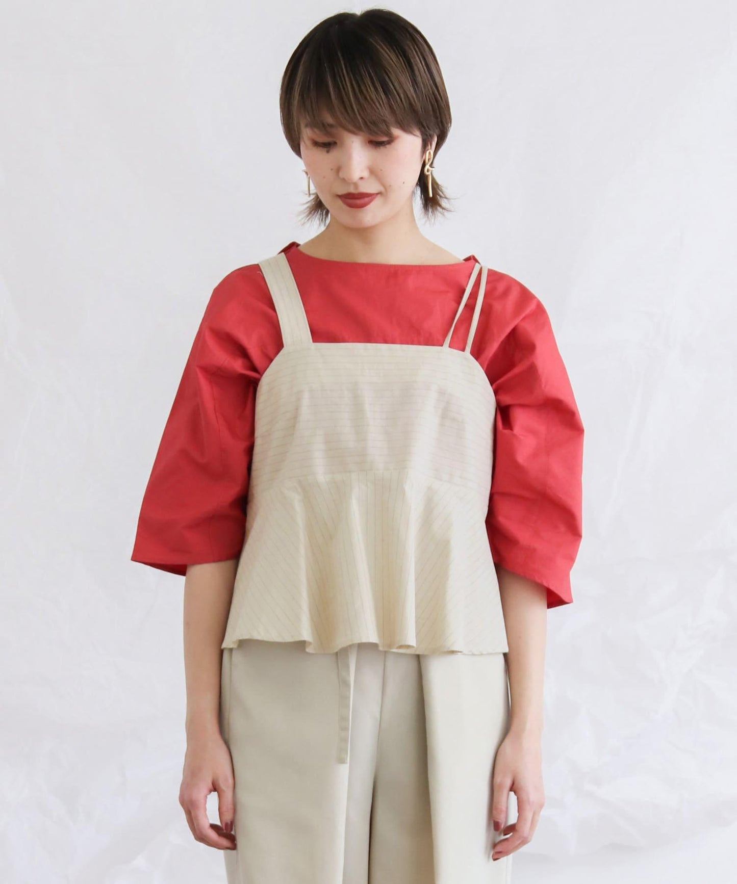 條紋不對稱吊帶背心∴