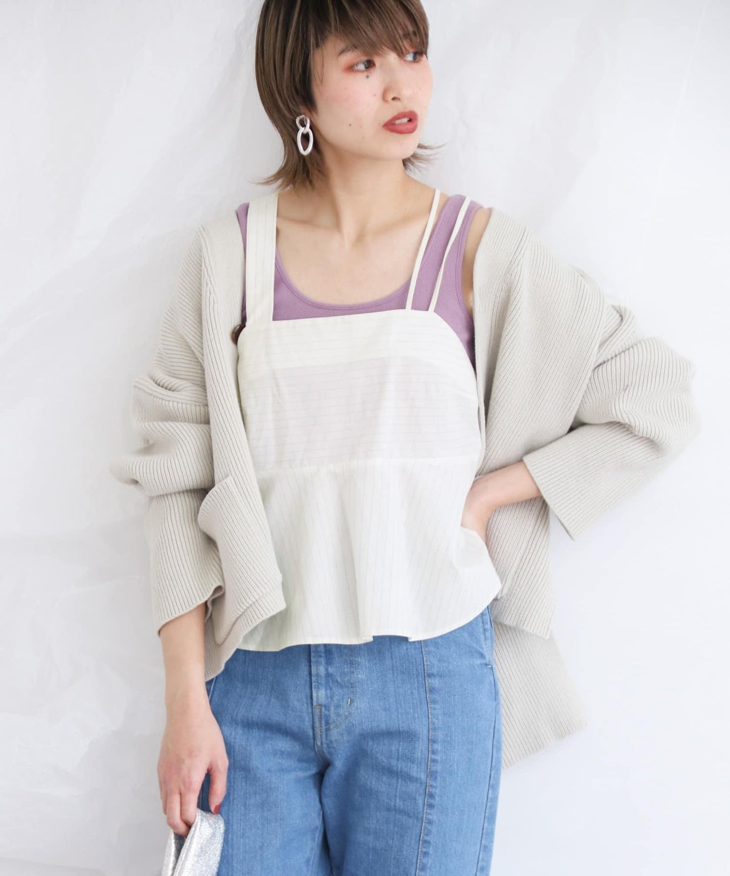 條紋不對稱吊帶背心∴