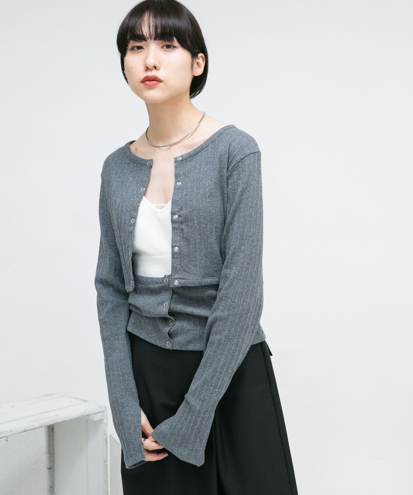 鏤空羅紋針織衫