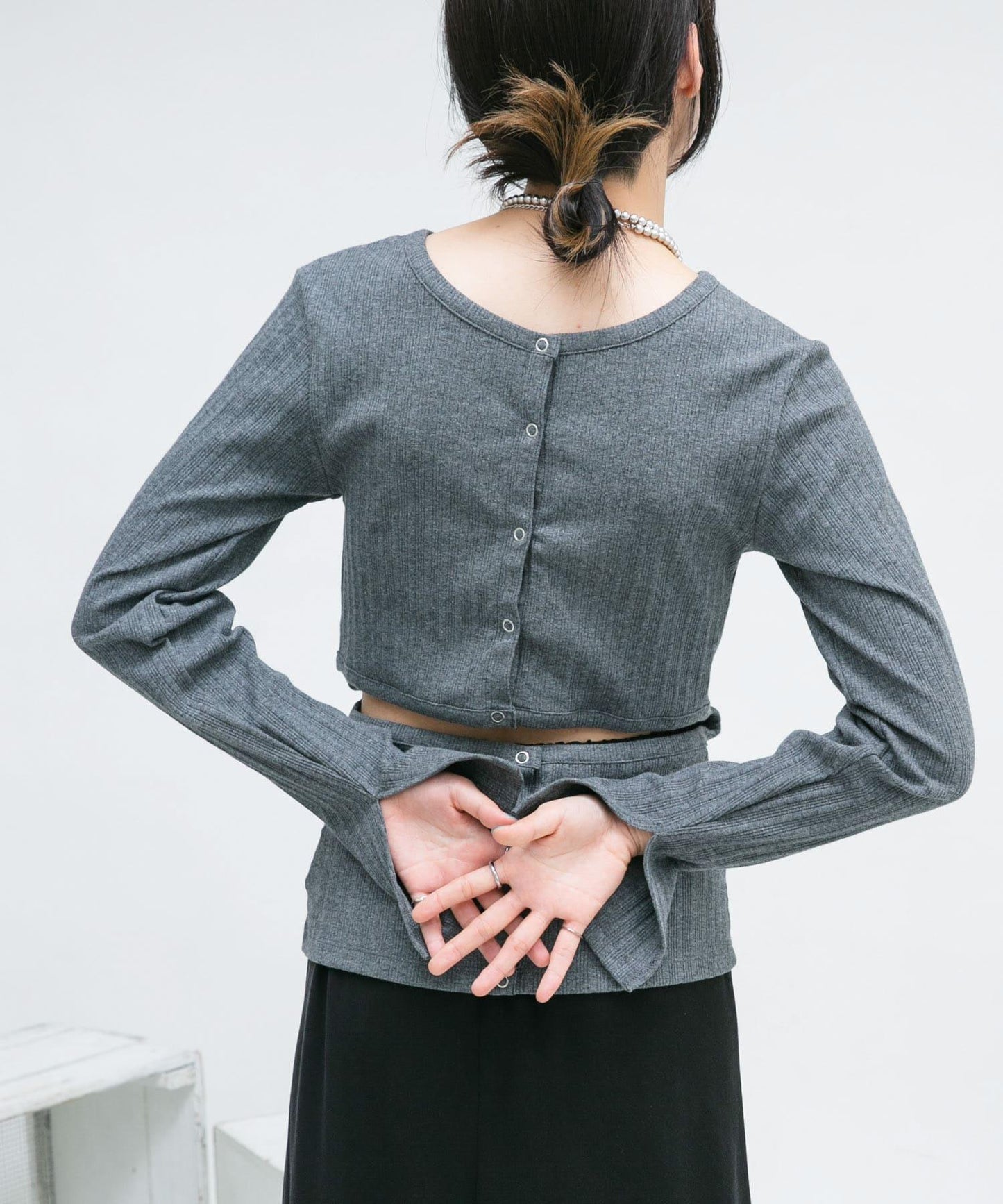 鏤空羅紋針織衫