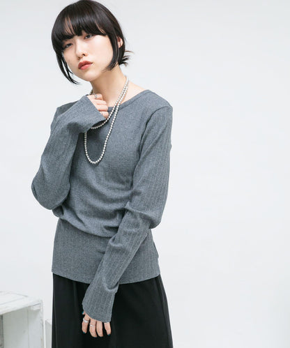 鏤空羅紋針織衫