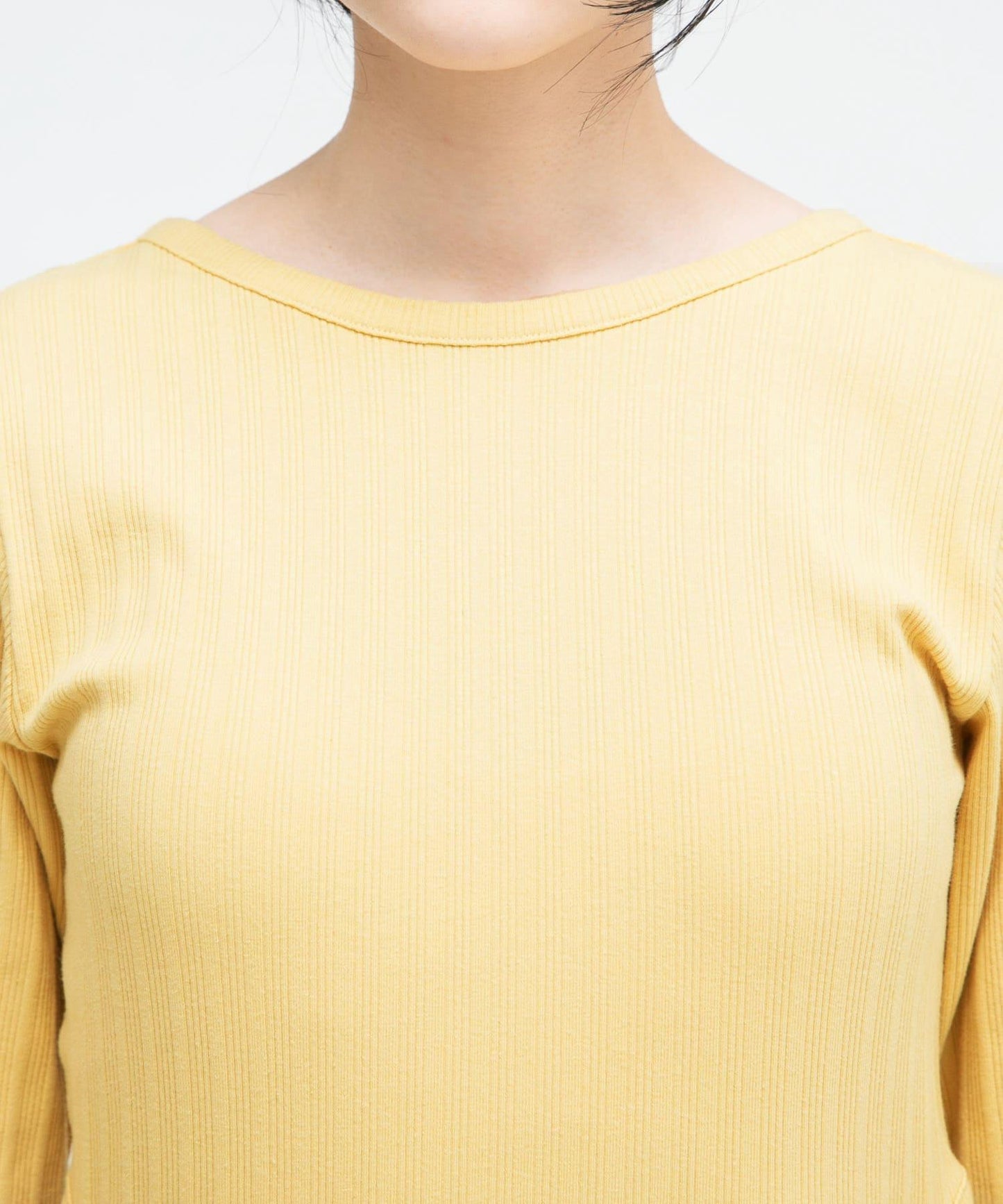 鏤空羅紋針織衫