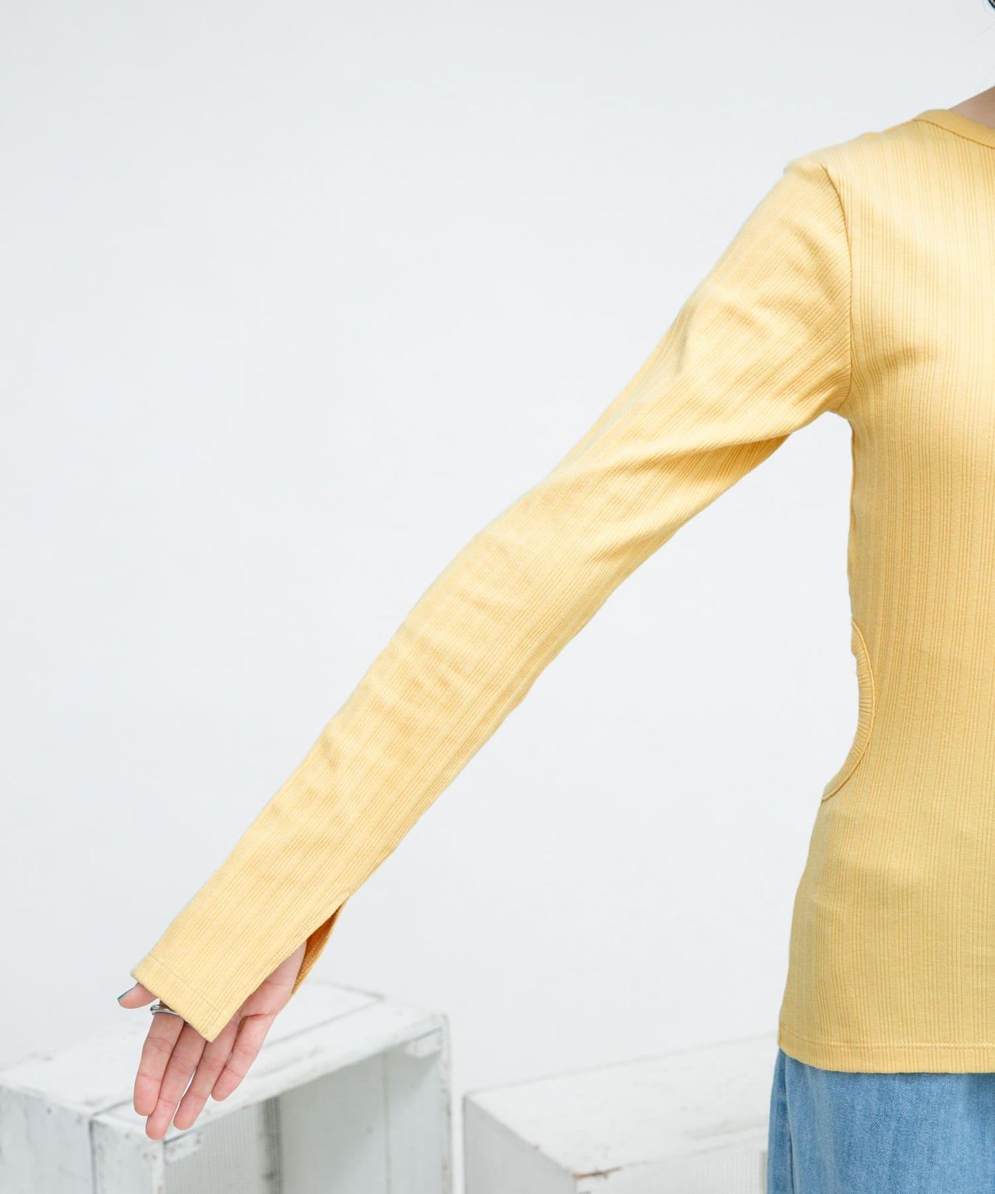 鏤空羅紋針織衫