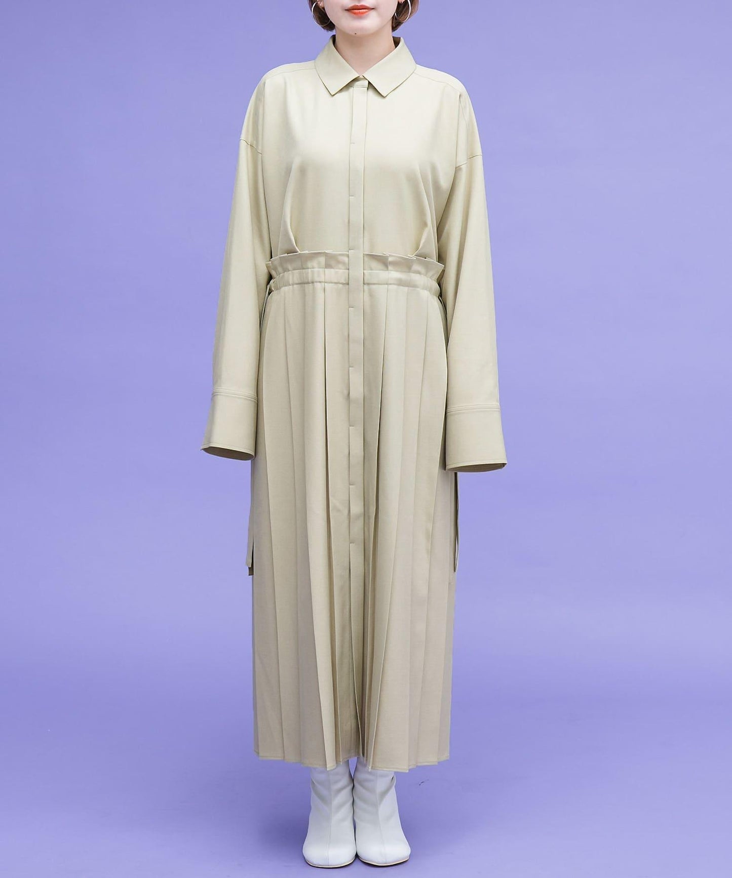 百褶拼接連衣裙