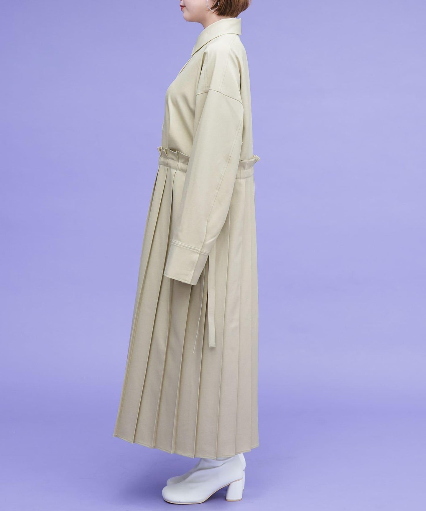 百褶拼接連衣裙