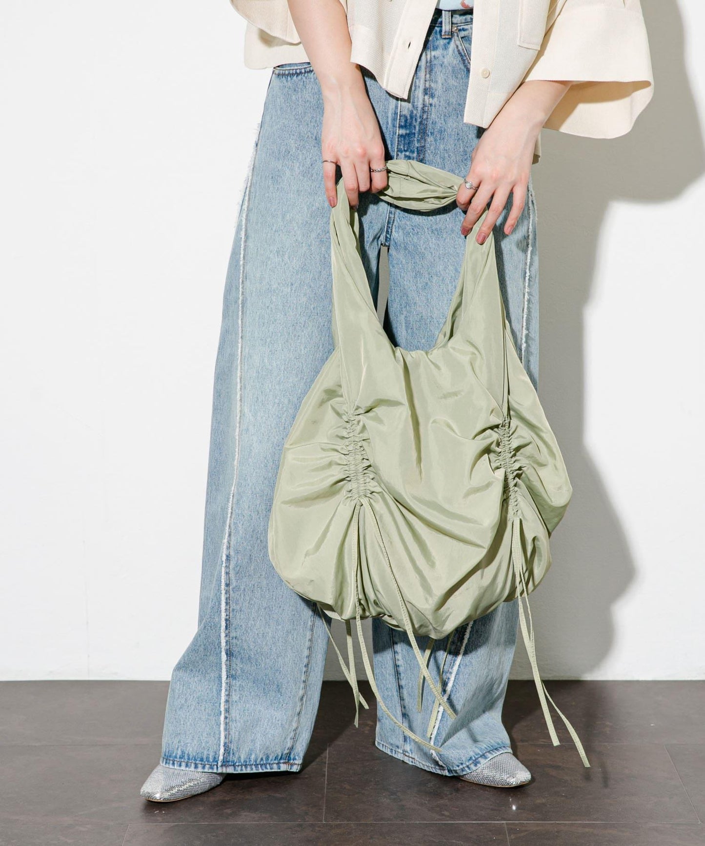 抽繩設計氣球包