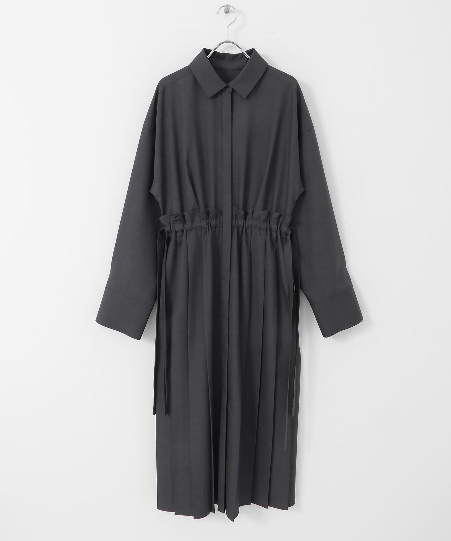 百褶拼接連衣裙