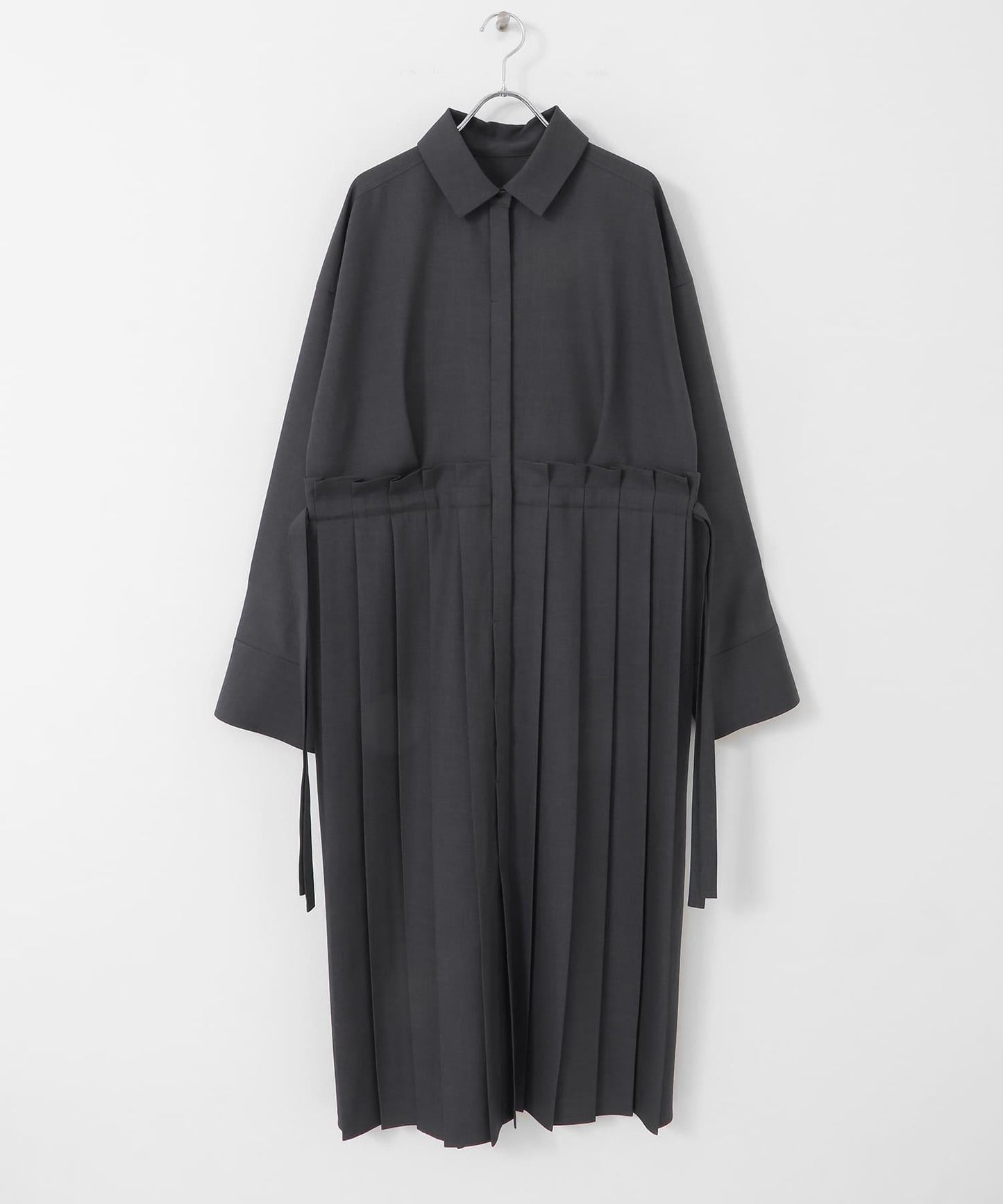 百褶拼接連衣裙