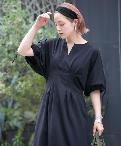 2尺碼可選抽繩袖腰部褶皺連衣裙