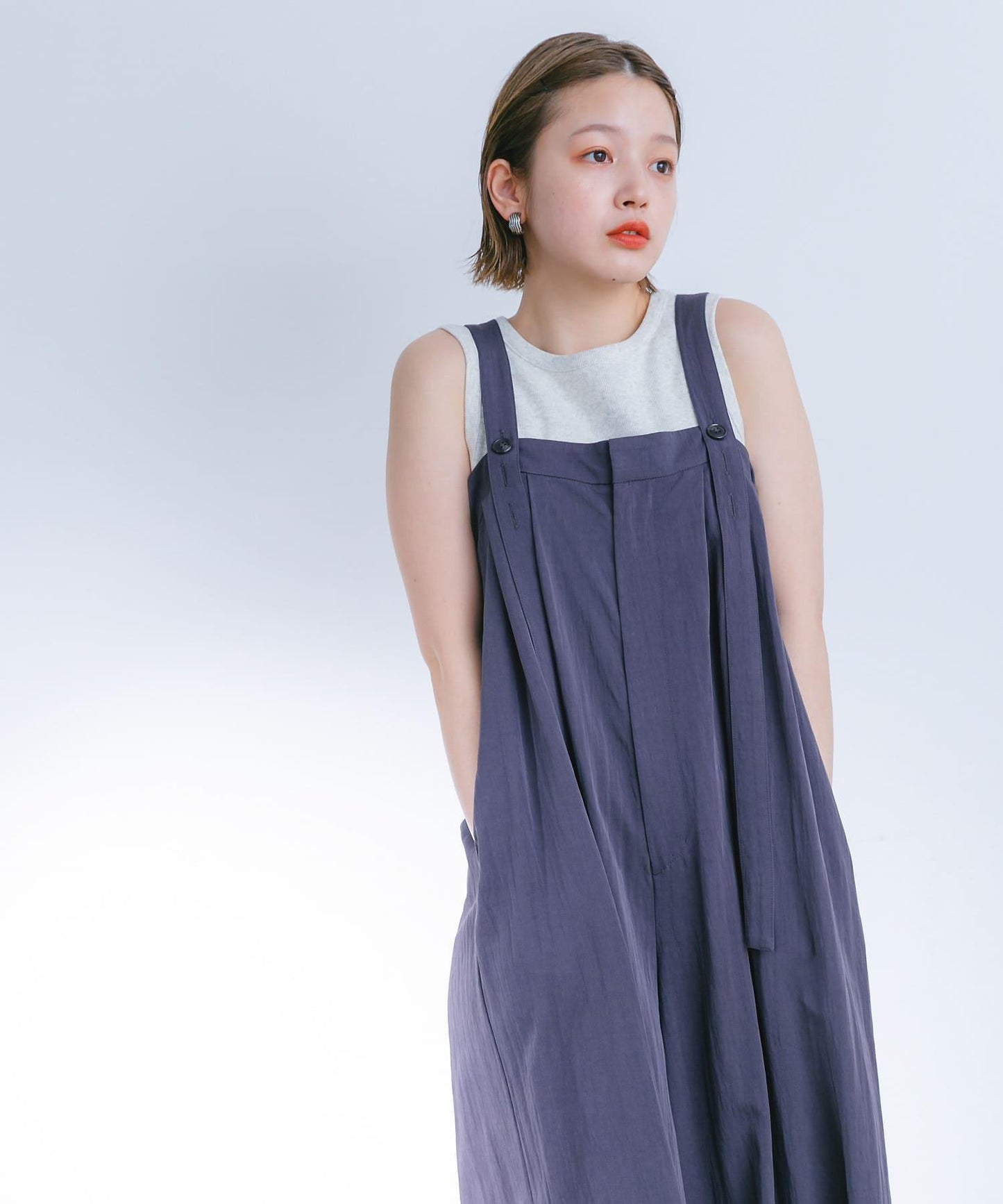 2尺碼可選寬肩帶連體褲