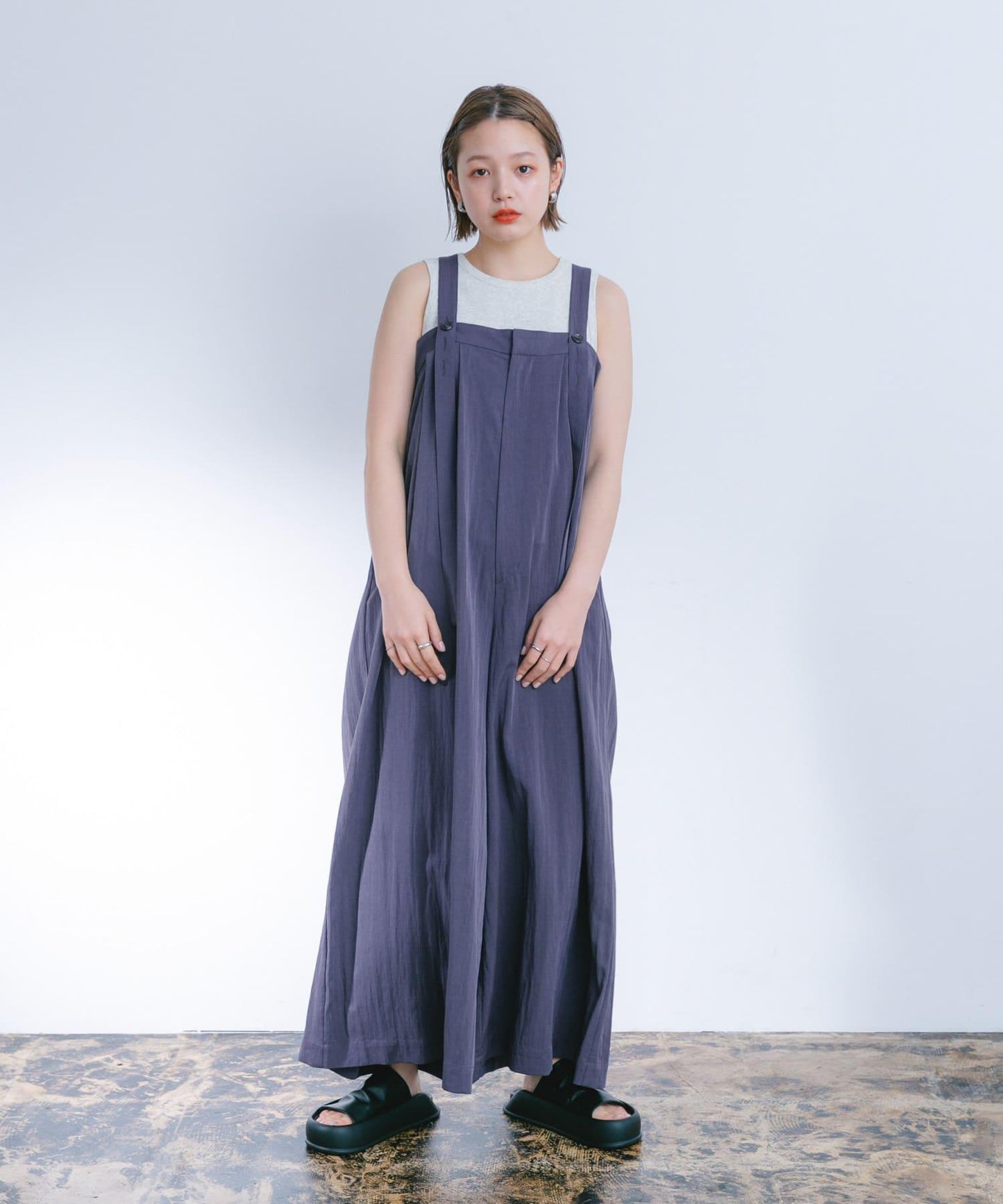 2尺碼可選寬肩帶連體褲