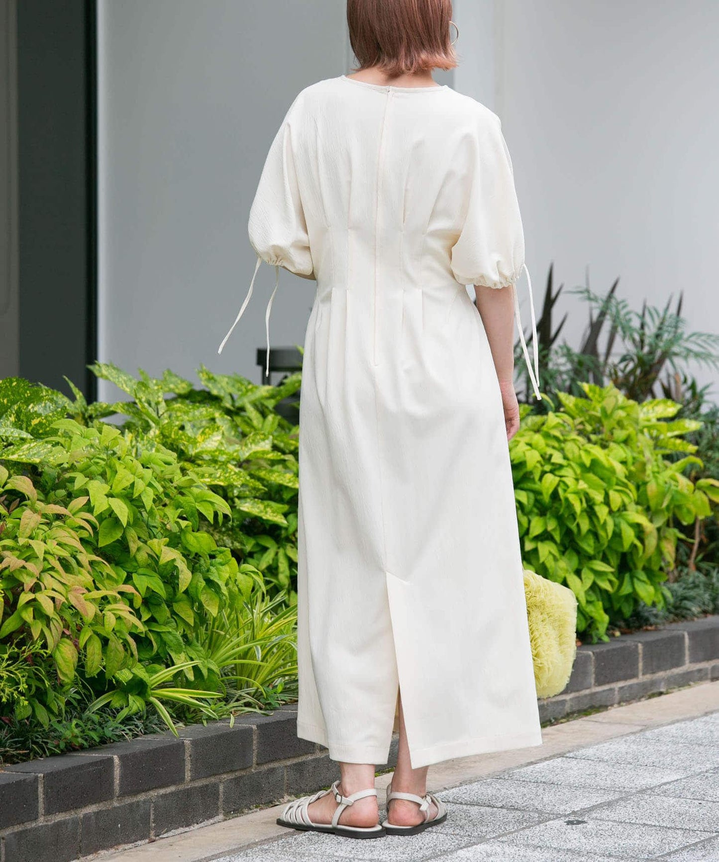 2尺碼可選抽繩袖腰部褶皺連衣裙