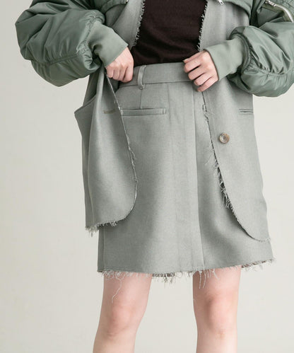 裁剪下襬迷你裙