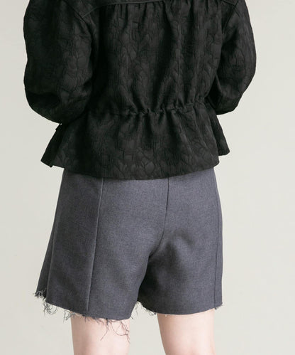 裁剪下襬迷你裙