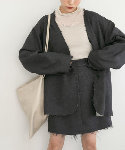 裁剪下襬迷你裙