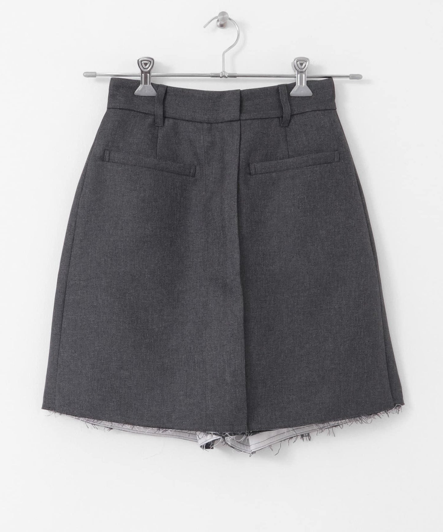 裁剪下襬迷你裙