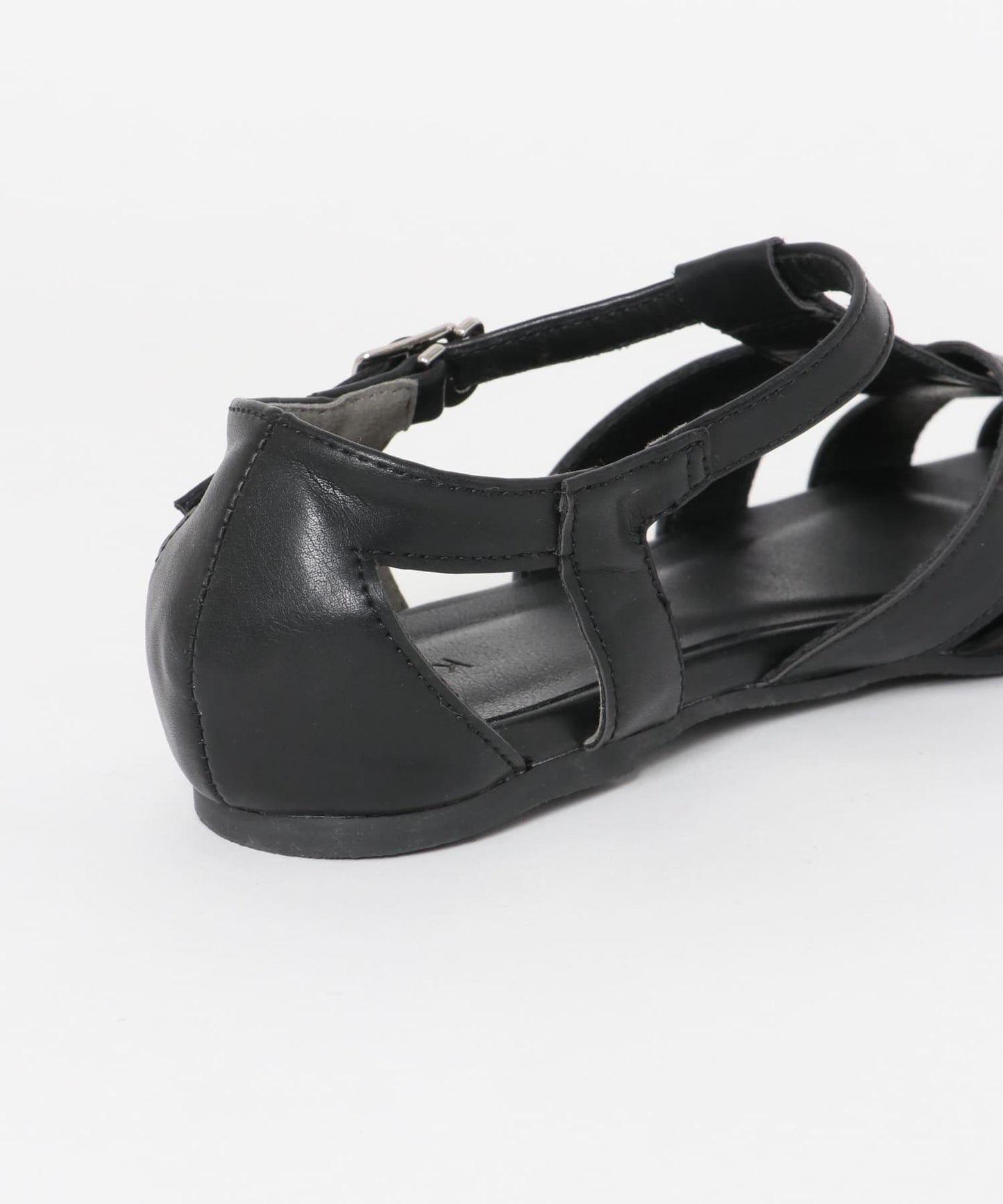 平底古爾卡涼鞋