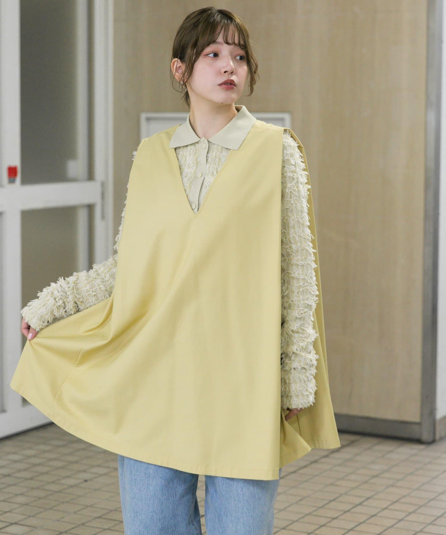 肩部褶皺設計迷你連衣裙