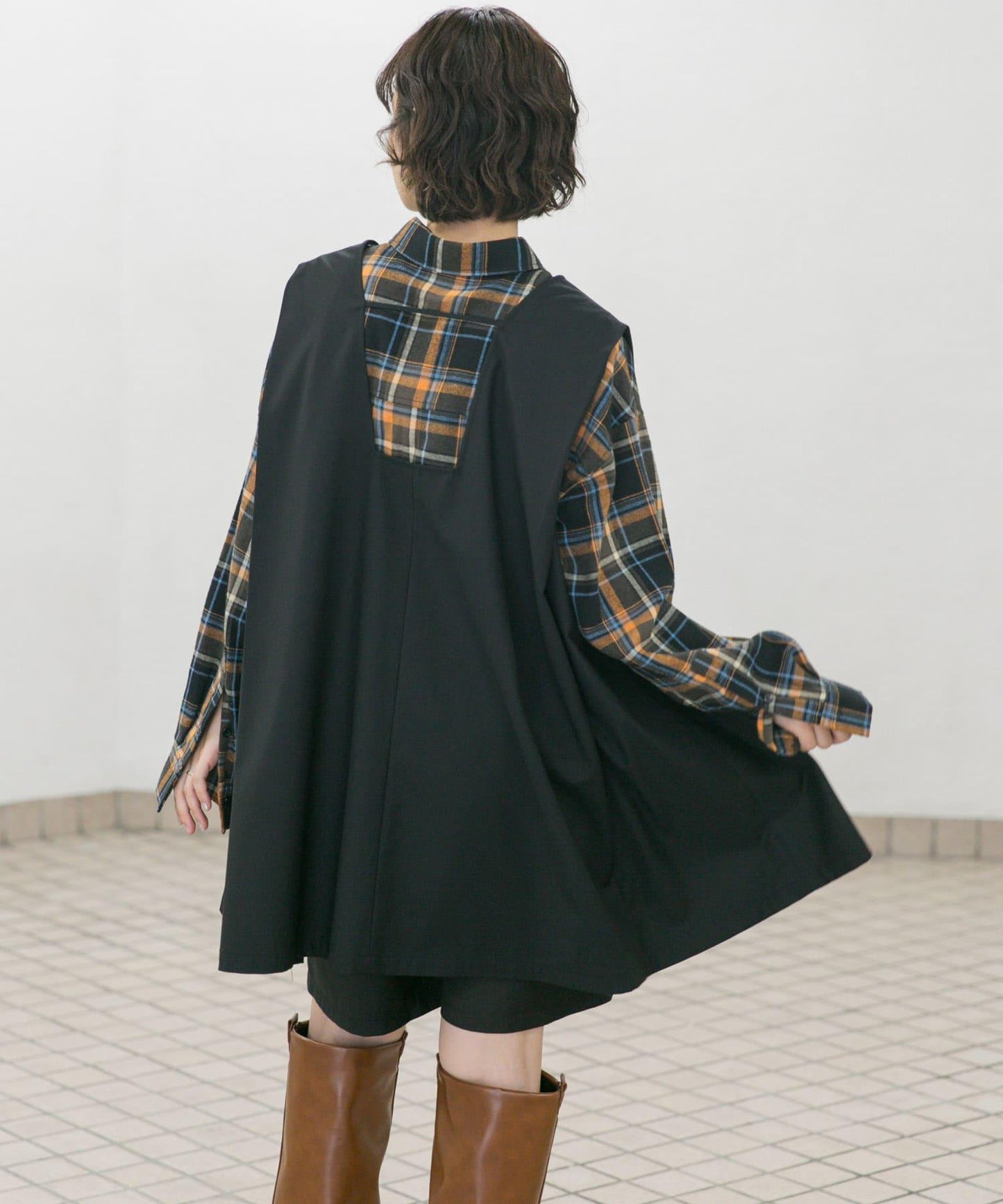 肩部褶皺設計迷你連衣裙