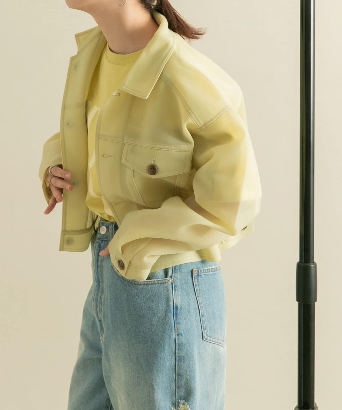 透視質感短款夾克