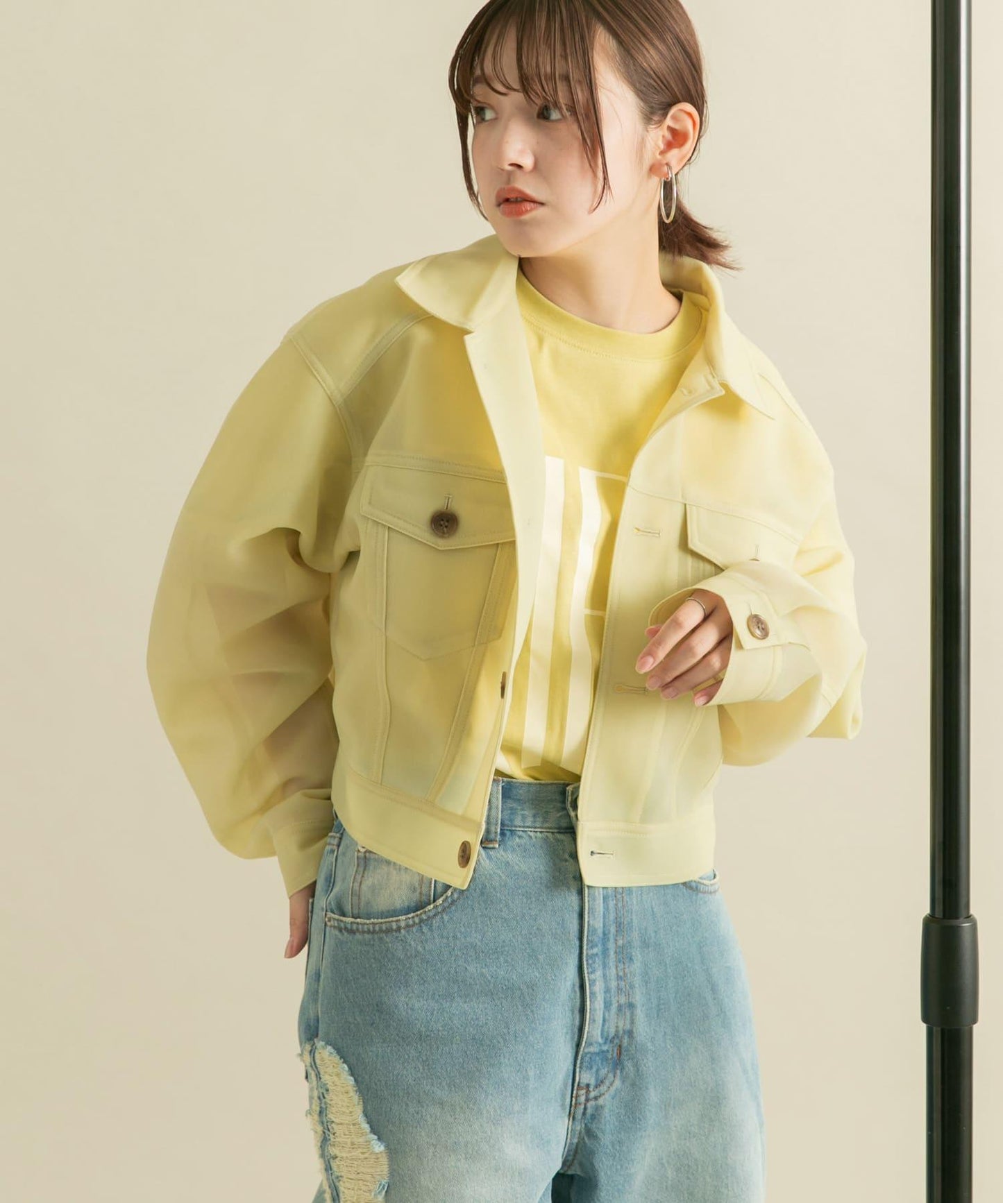 透視質感短款夾克
