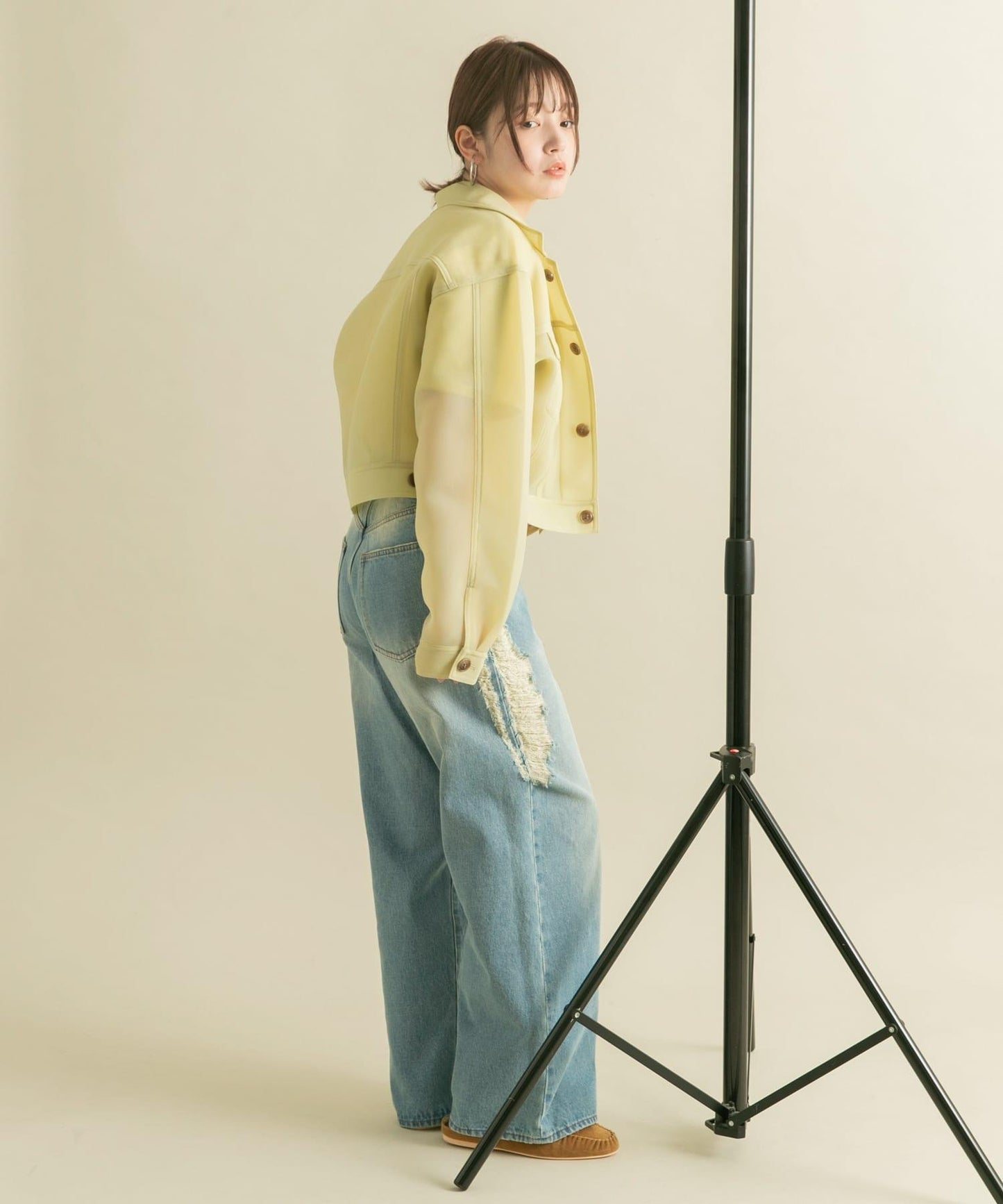 透視質感短款夾克