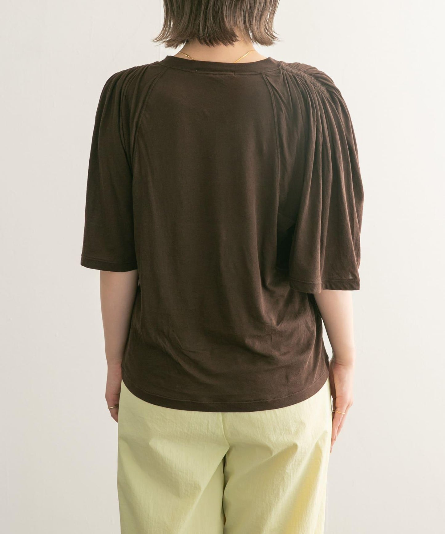 荷葉邊袖透視針織衫