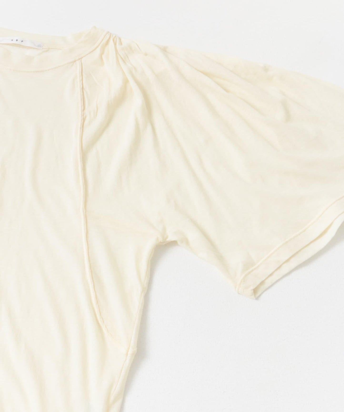 荷葉邊袖透視針織衫