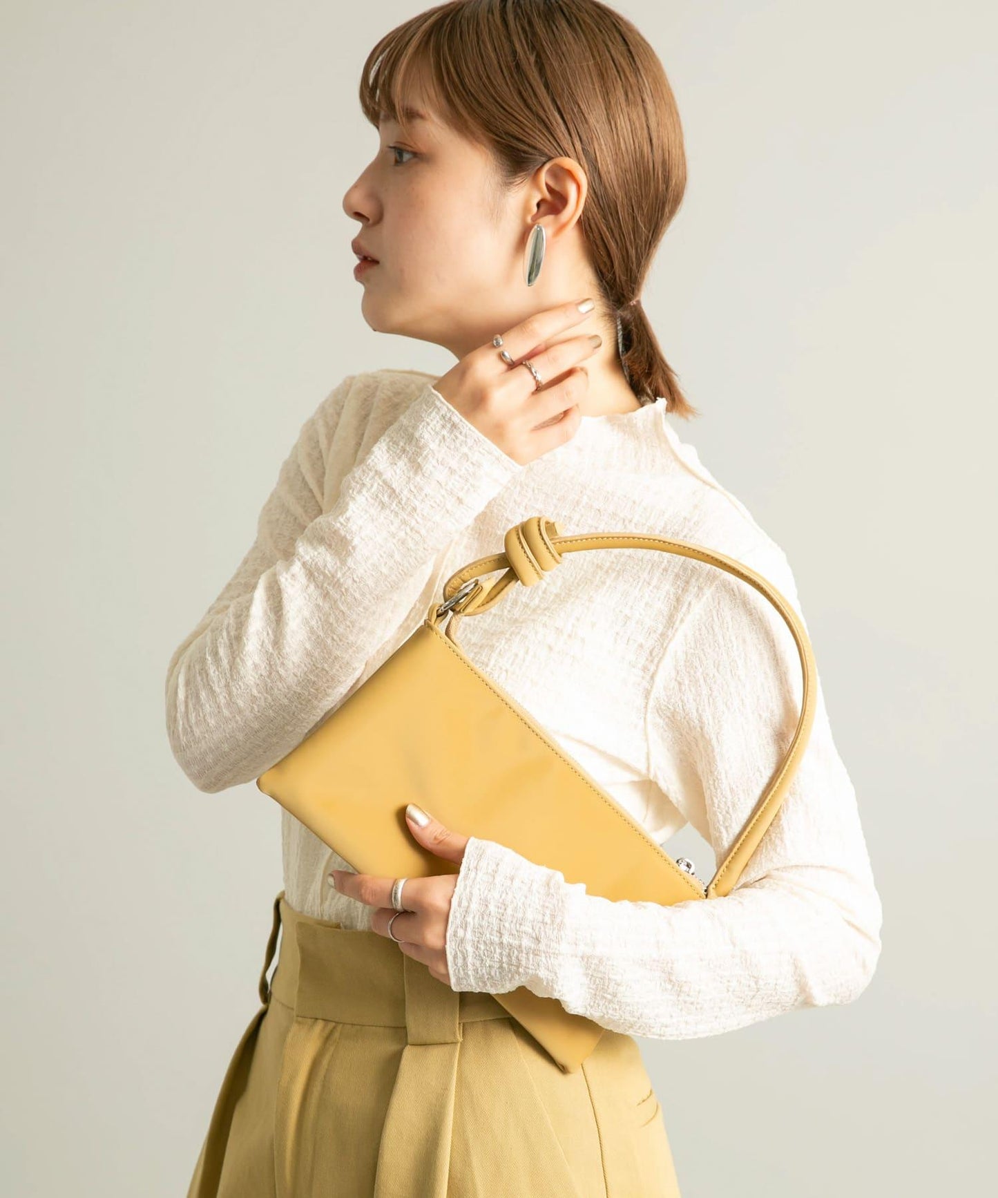 手提設計單肩包