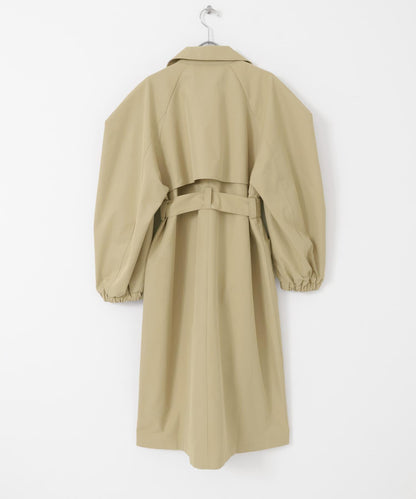 立體袖設計大衣