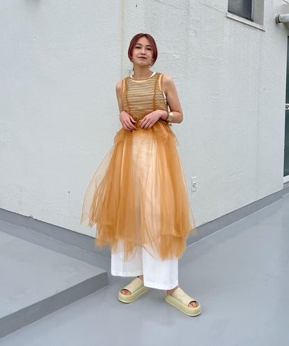 荷葉邊套裝網紗連衣裙