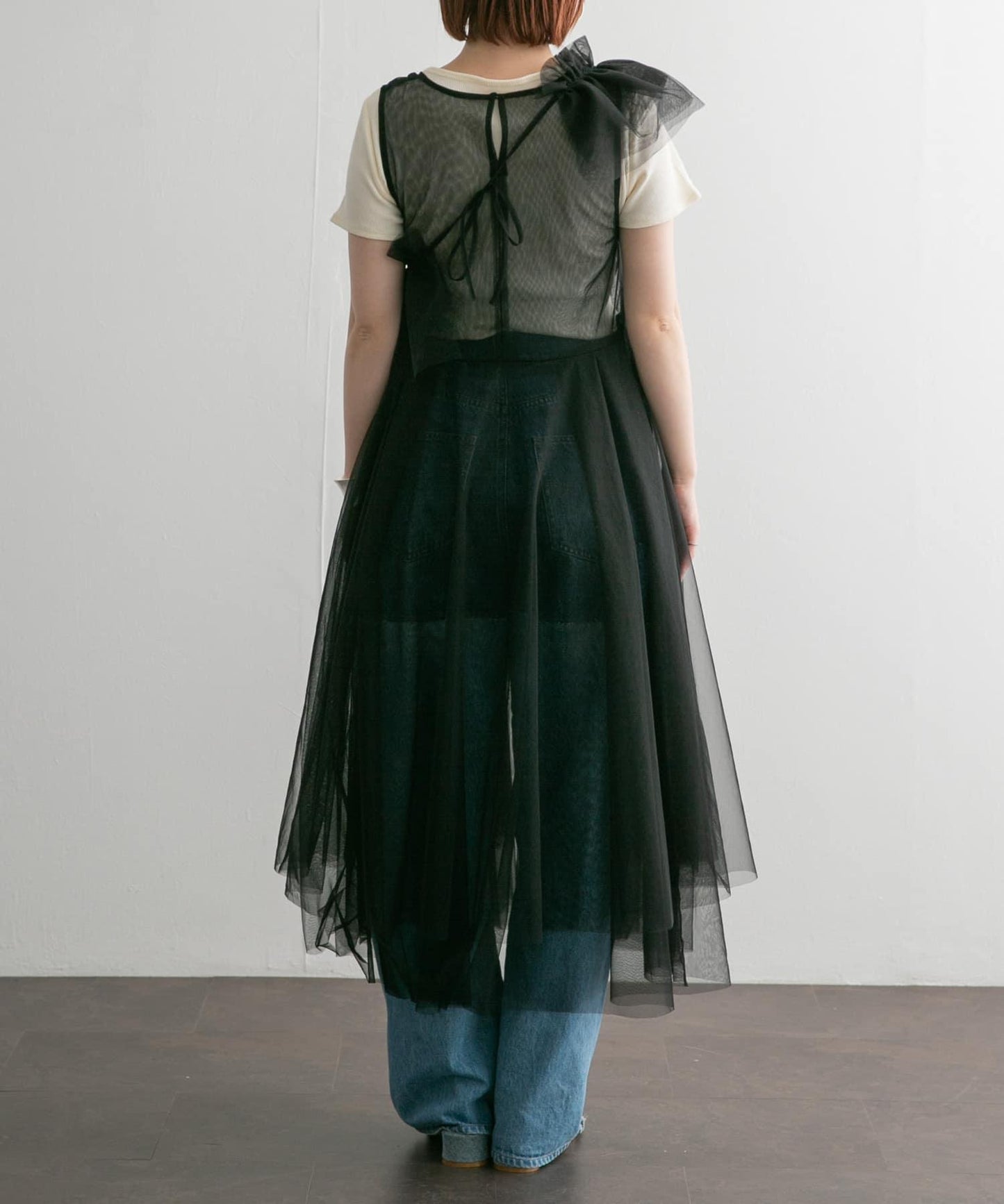 荷葉邊套裝網紗連衣裙