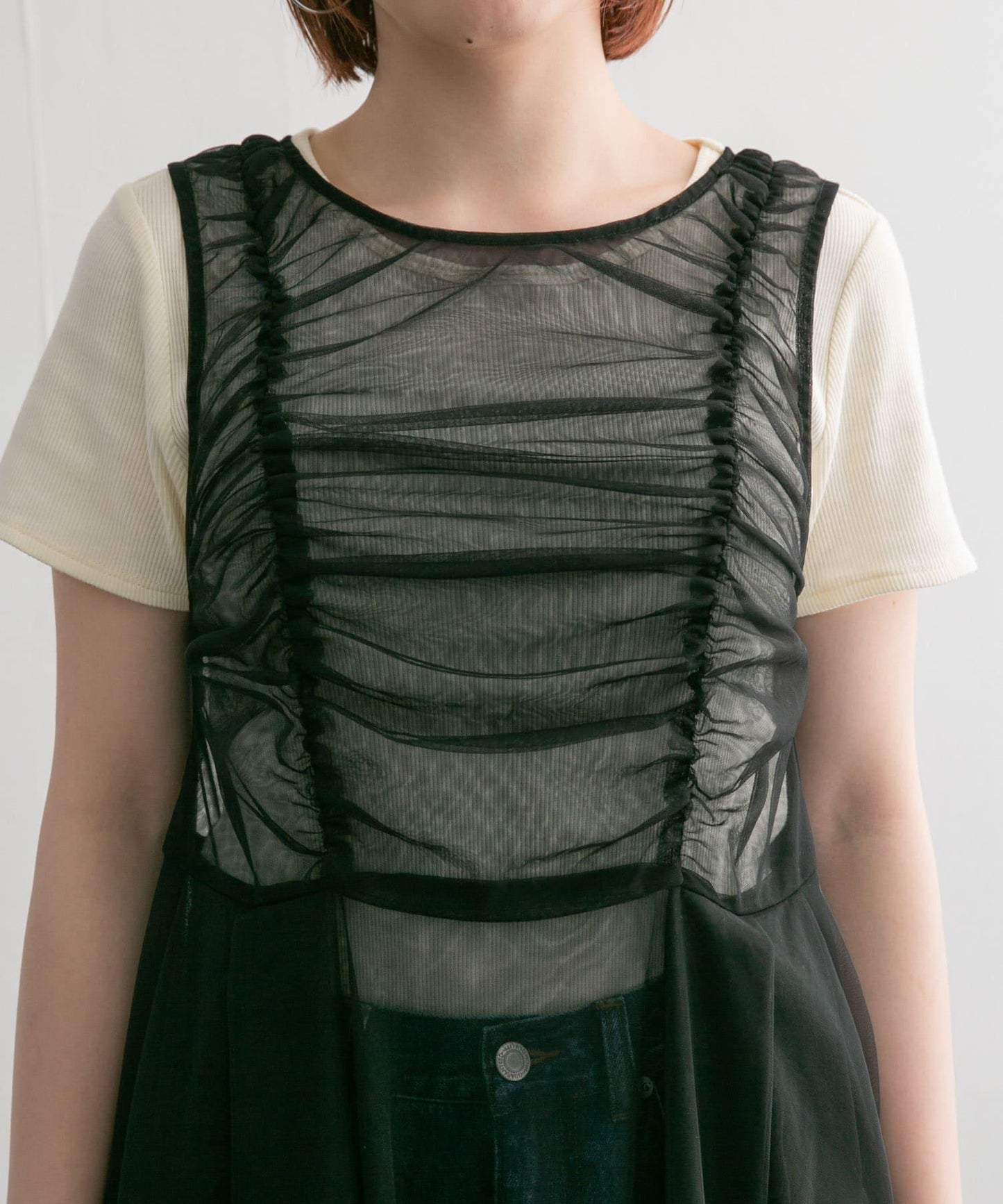 荷葉邊套裝網紗連衣裙