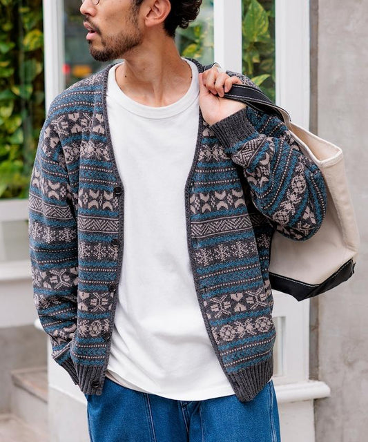 滿版花紋費爾島風格毛圈紗針織開衫