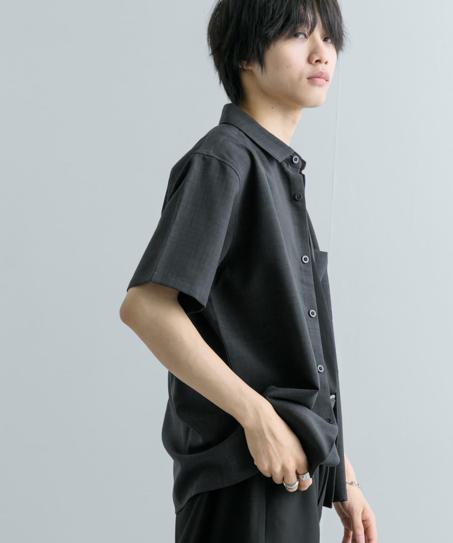 『UNISEX』『UR TECH DRYLUXE』亞麻風格五分袖襯衫