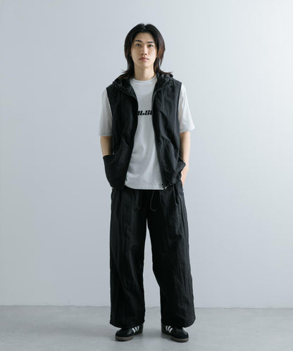 可搭配套裝尼龍連帽運動馬甲