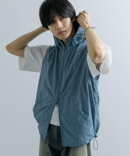 可搭配套裝尼龍連帽運動馬甲