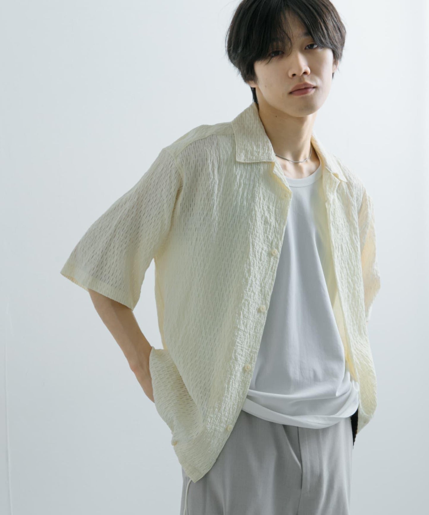 透視蕾絲抽繩開領襯衫