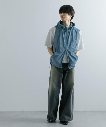 可搭配套裝尼龍連帽運動馬甲