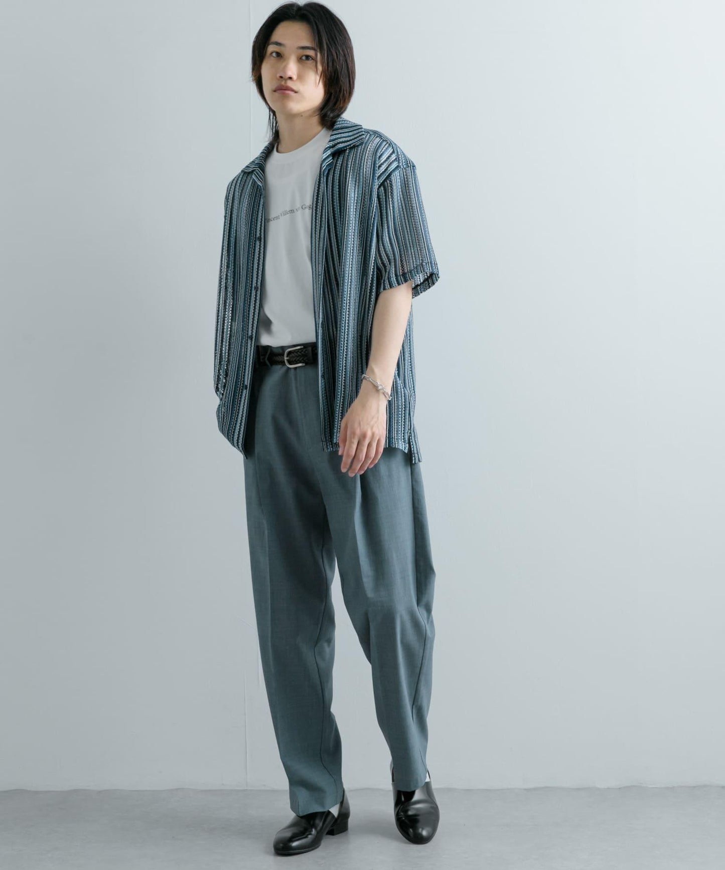 套裝可搭配 『UR TECH DRYLUXE』仿亞麻錐形褲