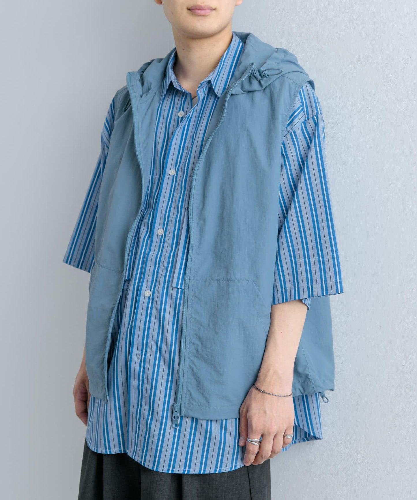 可搭配套裝尼龍連帽運動馬甲