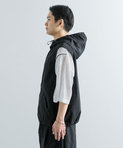 可搭配套裝尼龍連帽運動馬甲