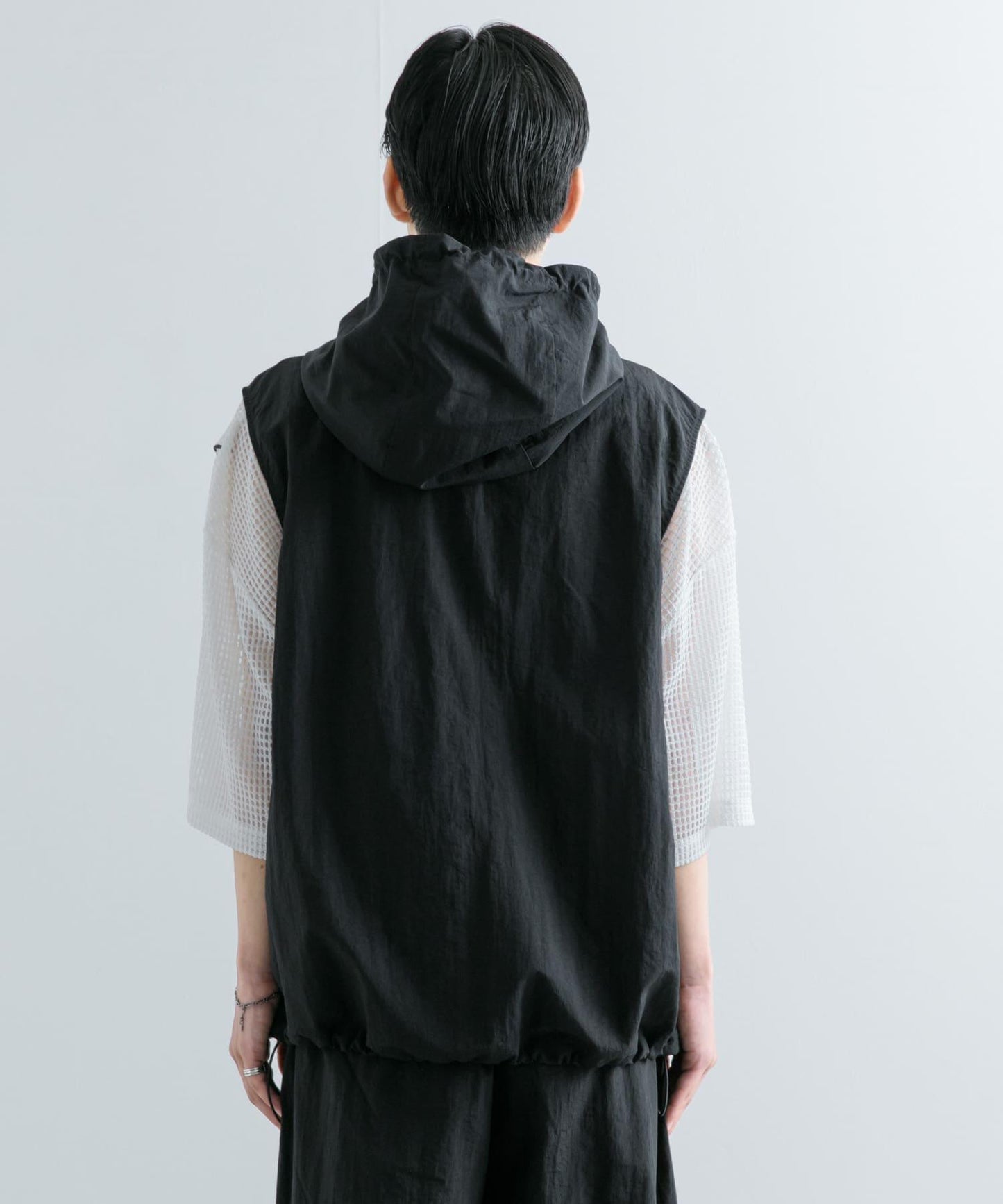 可搭配套裝尼龍連帽運動馬甲